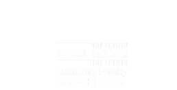 Tina & Guy BUYERS REPRESENTATIVES Royal LePage Realty Nanaimo Gabriola